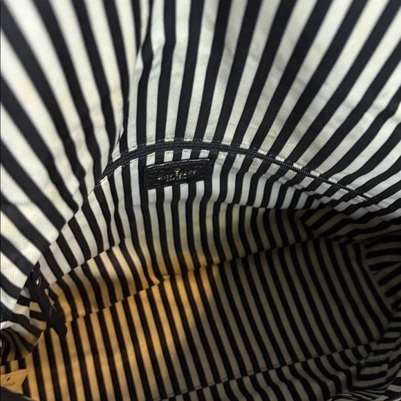 Kate Spade New York Carmen Southport Ave Pebbled Leather Bag - Picture 7 of 12